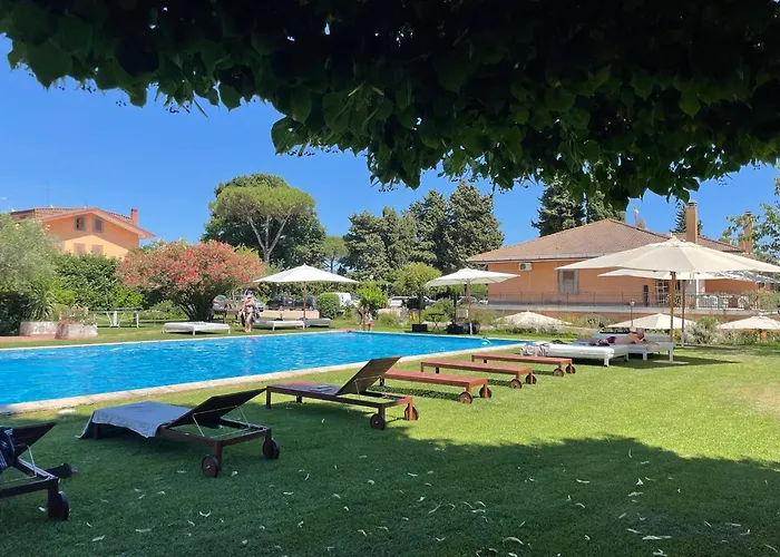 Elena - Luxury Mansion In Rome