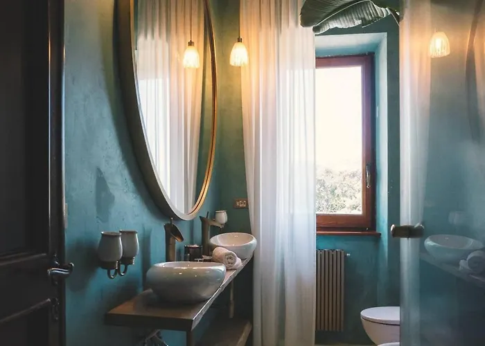 Elena - Luxury Mansion In