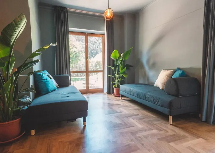Elena - Luxury Mansion In