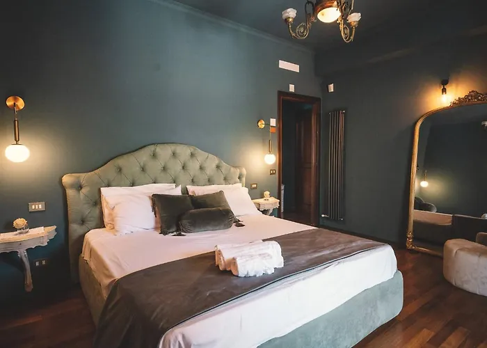 Elena - Luxury Mansion In Villa Rome